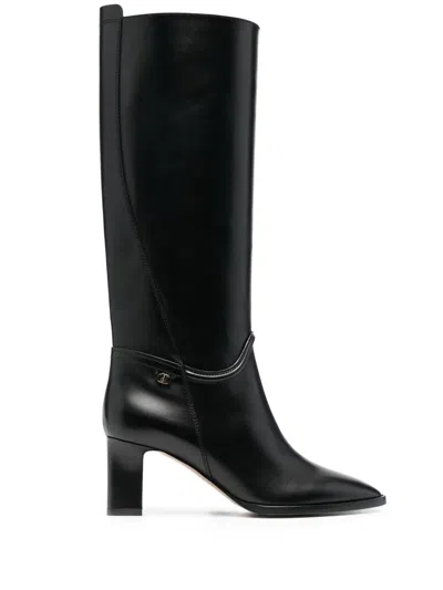 Ferragamo Torris Knee-length Boots In Schwarz