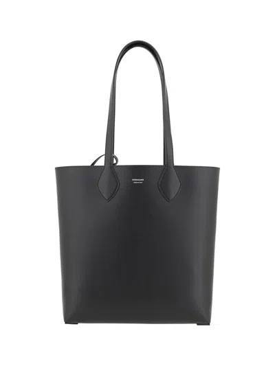 Ferragamo Grained Leather Tote Bag Textured Finish In Black