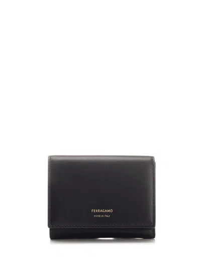 Ferragamo Logo-stamp Leather Wallet In Black
