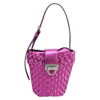 Pre-owned Ferragamo Trifolio Leather Shoulder Bag () In Pink