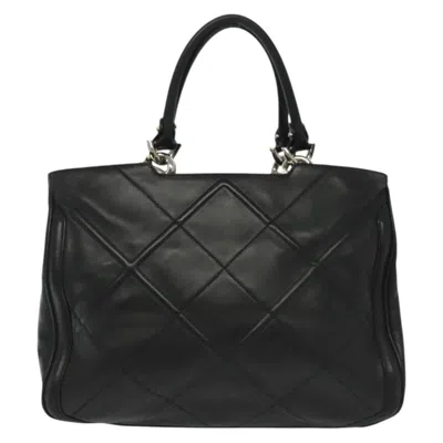 Pre-owned Ferragamo Vala Handbag Leather Leather Handbag () In Black