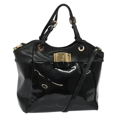Pre-owned Ferragamo Vala Handbag Patent Leather Patent_leather Handbag () In Black