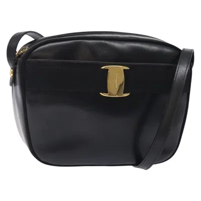 Pre-owned Ferragamo Vala Shoulder Bag Leather Leather Shoulder Bag Bag () In Black