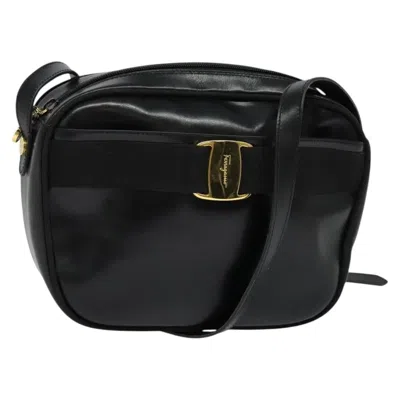 Pre-owned Ferragamo Vala Shoulder Bag Leather Leather Shoulder Bag Bag () In Black