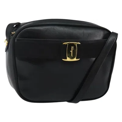 Pre-owned Ferragamo Vala Shoulder Bag Leather Leather Shoulder Bag Bag () In Black