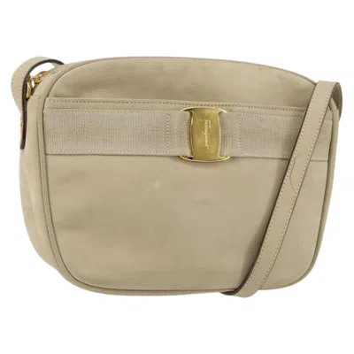 Pre-owned Ferragamo Vala Shoulder Bag Suede Suede Shoulder Bag Bag () In Sand