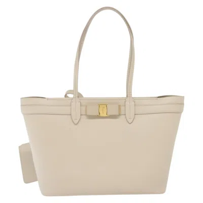 Pre-owned Ferragamo Vala Tote Leather Leather Tote Bag Bag () In Sand