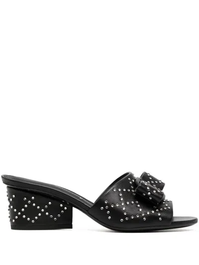 Ferragamo Valery 55 Sandals In Schwarz