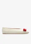 Ferragamo Vanna Vara Bow Ballet Flats In Calf Leather In Cream