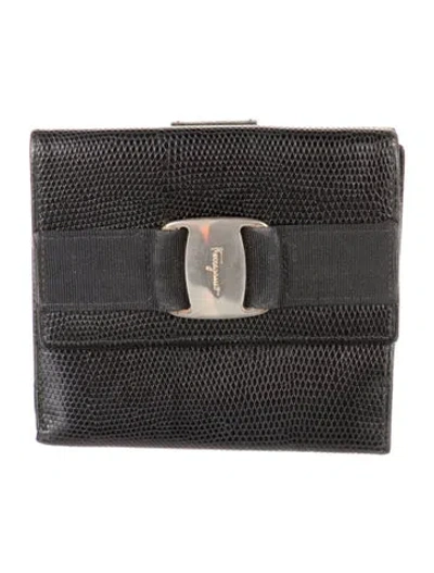 Pre-owned Ferragamo Vara Bow Accent Embossed Leather Wallet In Black