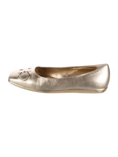 Pre-owned Ferragamo Vara Bow Accent Leather Ballet Flats In Gold