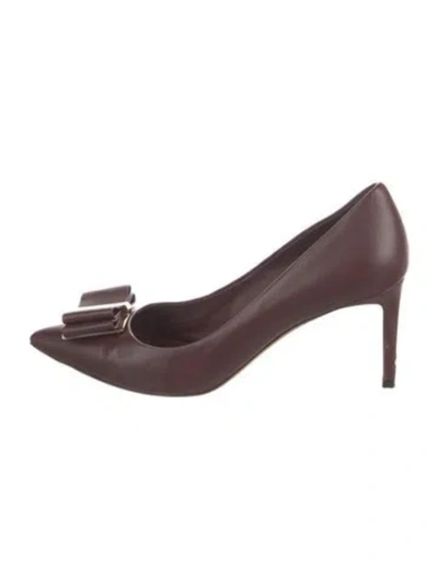 Pre-owned Ferragamo Vara Bow Accent Leather Pumps In Burgundy