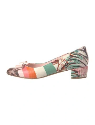 Pre-owned Ferragamo Vara Bow Accent Leather Slingback Pumps In Pink