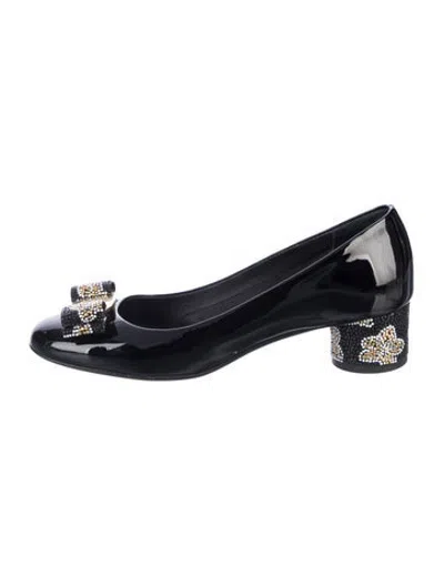 Pre-owned Ferragamo Vara Bow Accent Patent Leather Pumps In Blue