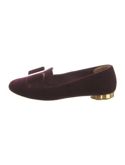 Pre-owned Ferragamo Vara Bow Accent Velvet Loafers In Burgundy