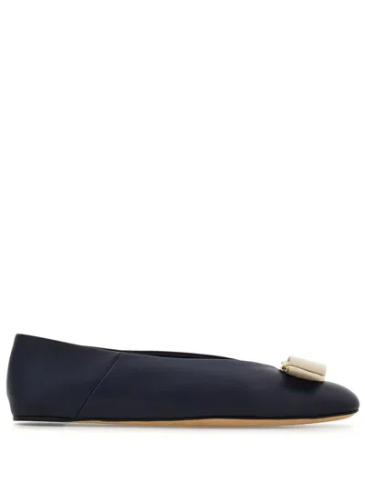 Ferragamo Vara Bow Ballerina Shoes In Blue