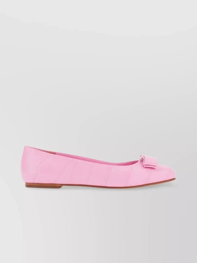 Ferragamo Bow Ballet Flat With Rounded Collar And Toe In Pastel