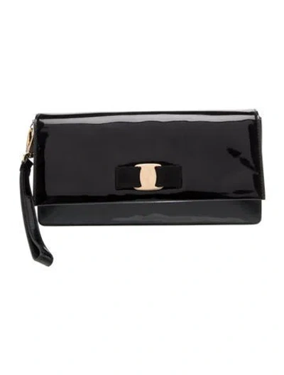 Pre-owned Ferragamo Vara Bow Clutch In Black