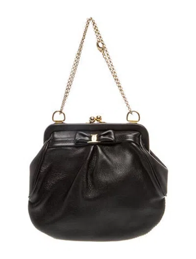 Pre-owned Ferragamo Vara Bow Clutch In Black