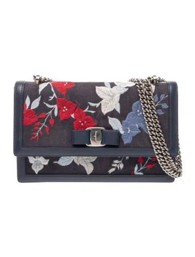 Pre-owned Ferragamo Vara Bow Clutch In Blue