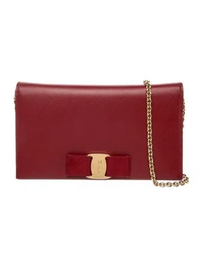 Pre-owned Ferragamo Vara Bow Clutch In Red