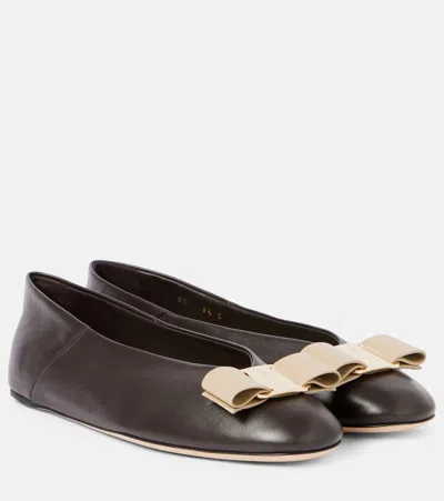 Ferragamo Vara Bow-detail Leather Ballet Flats In Brown
