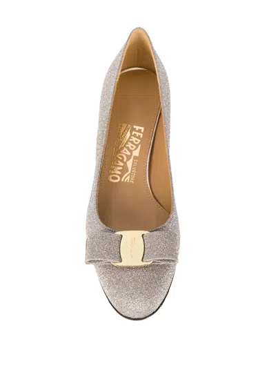 Ferragamo Vara Bow Glitter Pumps In Neutral