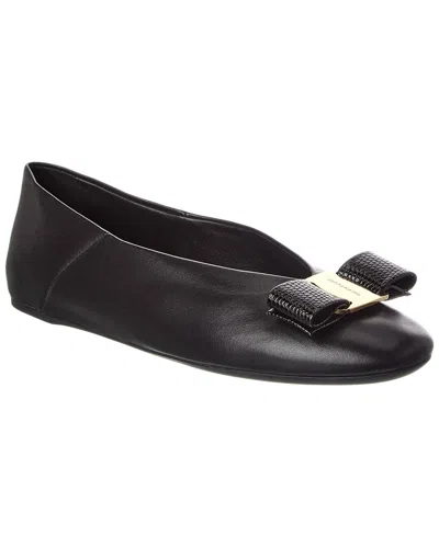 Ferragamo Vara Bow Leather Flat In Black