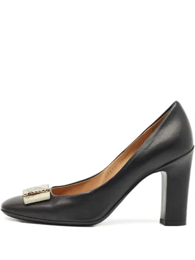 Pre-owned Ferragamo Vara Bow Leather Pumps In Black
