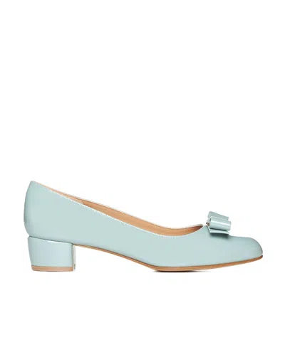 Ferragamo Vara Bow Low-heeled Shoes In Green