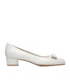Ferragamo Vara Bow Low-heeled Shoes In White