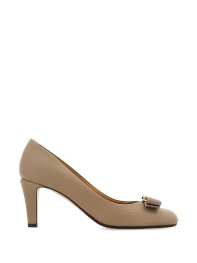 Ferragamo Vara Bow Pump In Brown