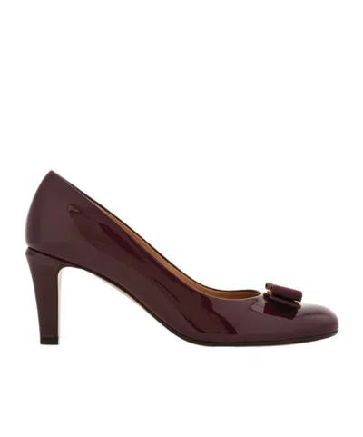 Ferragamo Vara Bow Pump Shoe In Purple