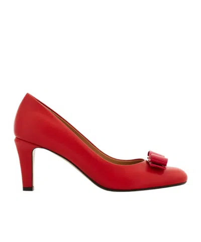 Ferragamo Vara Bow Pump Shoe In Red