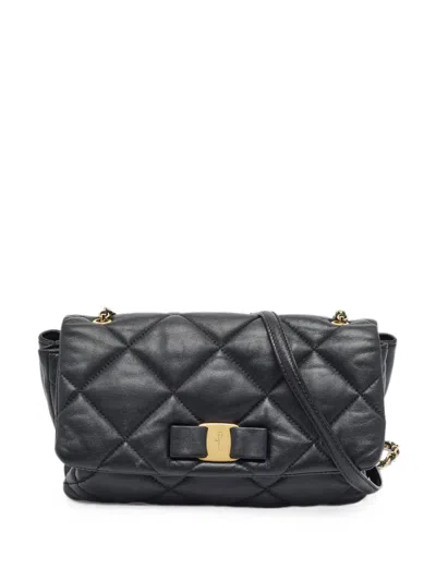 Pre-owned Ferragamo Vara Bow Quilted Shoulder Bag In Black