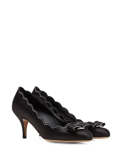 Ferragamo Vara Bow Scalloped Pumps In Black