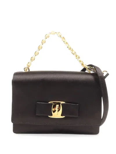 Pre-owned Ferragamo Vara Bow Shoulder Bag In Black
