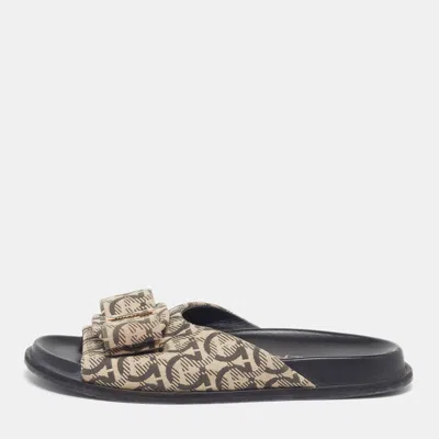 Pre-owned Ferragamo Vara Bow Size 37 Beige/grey Canvas Flat Slide In Sand