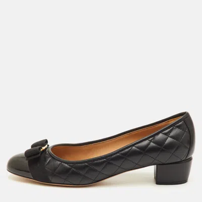 Pre-owned Ferragamo Vara Bow Size 41 Black Quilted Leather And Patent Cap Toe Pumps