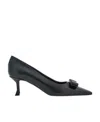 Ferragamo Black Leather Siwar Pumps In Black