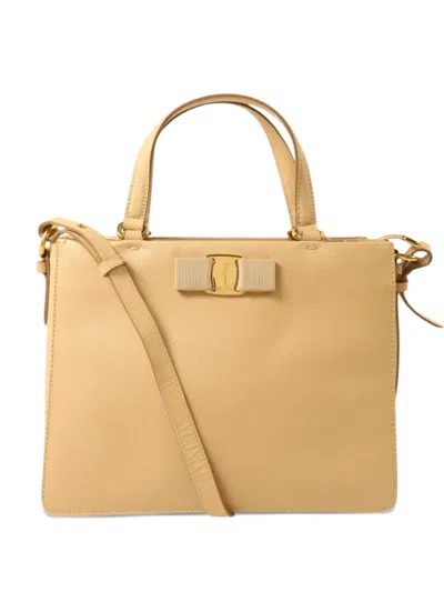 Pre-owned Ferragamo Vara Bow Tracy Tote Bag In Neutral