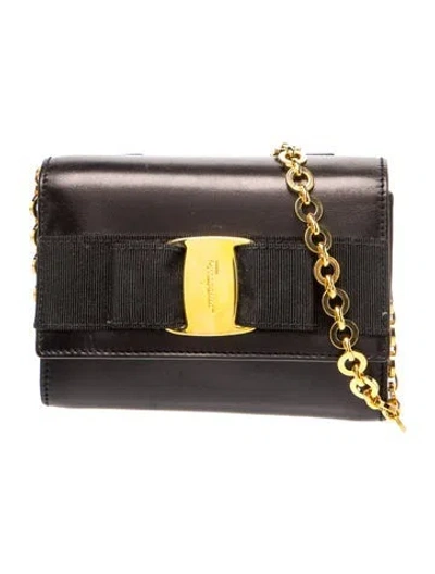 Pre-owned Ferragamo Vara Bow Vara Ribbon Mini Pochette Mini In Black