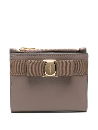 Pre-owned Ferragamo Vara Bow Wallet In Brown