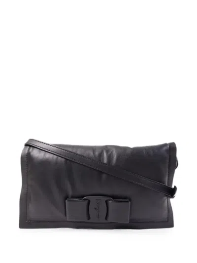 Pre-owned Ferragamo Vara Bow-detail Shoulder Bag In Black