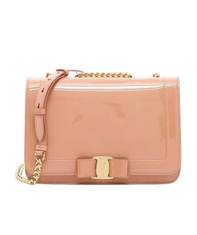 Ferragamo Vara Bowknot Shoulder Bag In Pink
