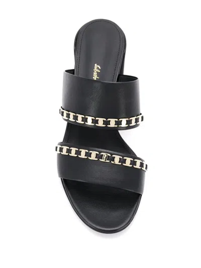 FERRAGAMO FERRAGAMO VARA CHAIN SANDALS