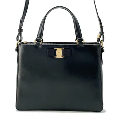 Pre-owned Ferragamo Vara Leather Handbag Shoulder Bag () In Black