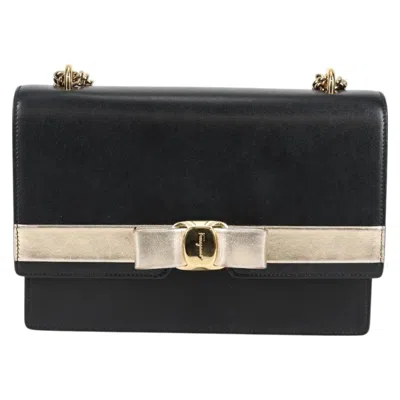 Pre-owned Ferragamo Vara Leather Shoulder Bag () In Black