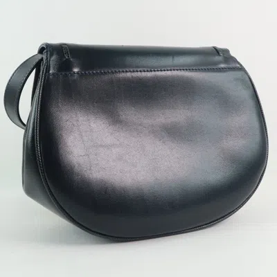 Pre-owned Ferragamo Vara Leather Shoulder Bag () In Black