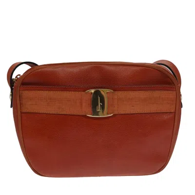Pre-owned Ferragamo Vara Leather Shoulder Bag () In Brown